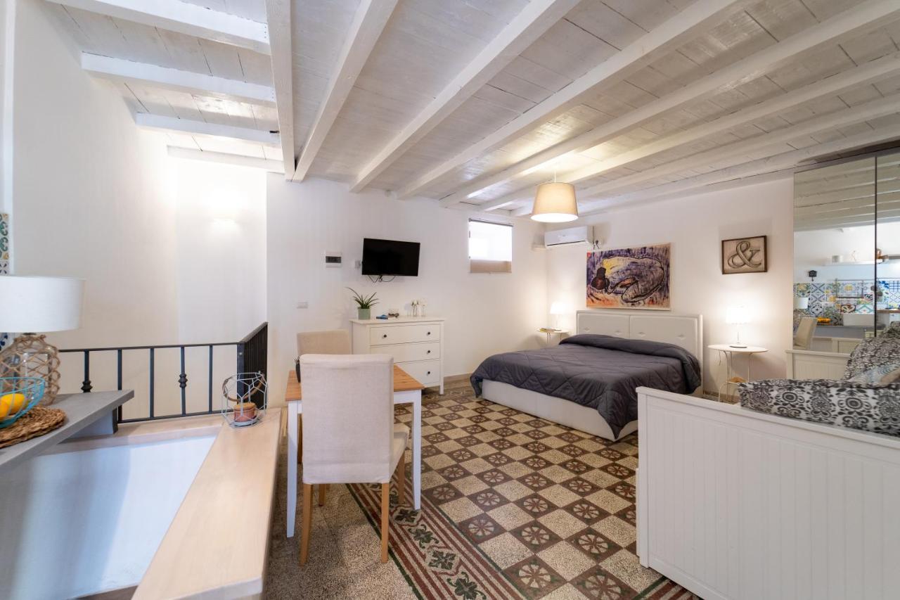 Casa Talete Cozy Apartment In Ortigia - First Floor Syracuse Eksteriør bilde